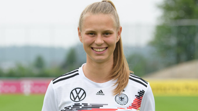Klara Bühl